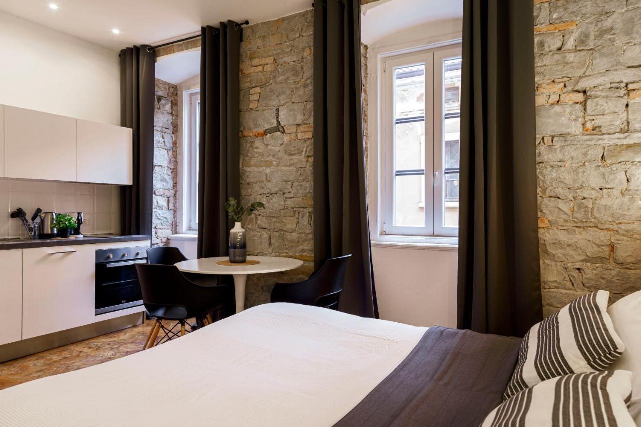 Romantic Studio In The Heart Of Trieste Eksteriør bilde